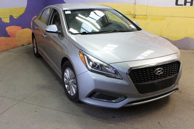 used 2016 Hyundai Sonata Hybrid car