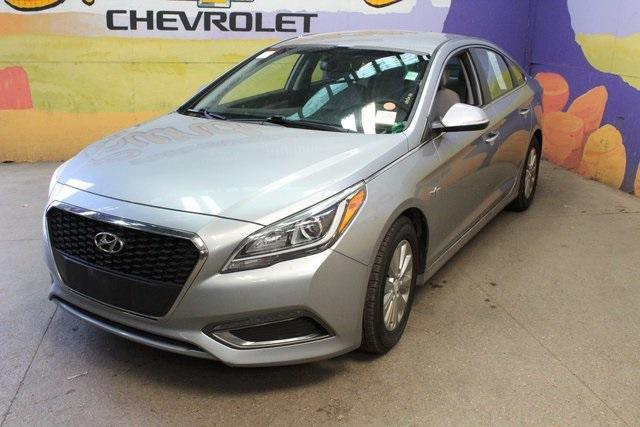 used 2016 Hyundai Sonata Hybrid car