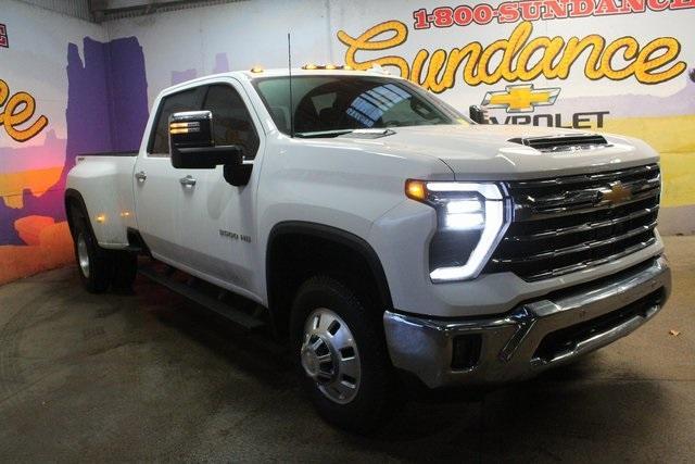 used 2025 Chevrolet Silverado 3500 car, priced at $72,900