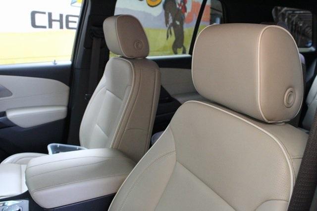 used 2022 Chevrolet Traverse car, priced at $36,900