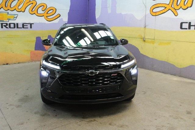 new 2025 Chevrolet Trax car, priced at $25,294