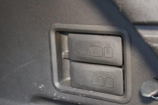 used 2022 Chevrolet Equinox car, priced at $22,900