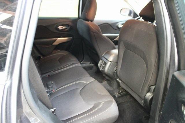 used 2018 Jeep Cherokee car, priced at $19,900