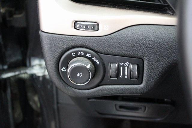 used 2018 Jeep Cherokee car, priced at $19,900
