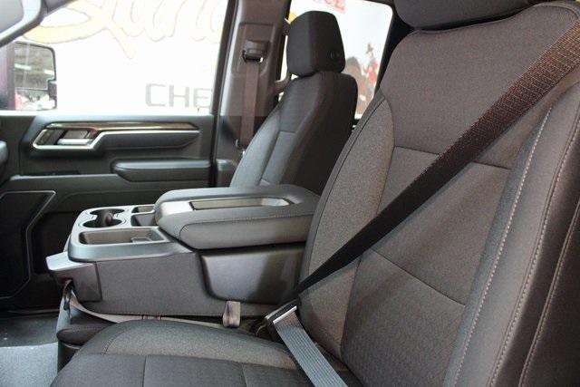new 2025 Chevrolet Silverado 2500 car, priced at $54,169