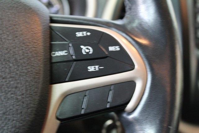 used 2015 Jeep Cherokee car, priced at $8,900