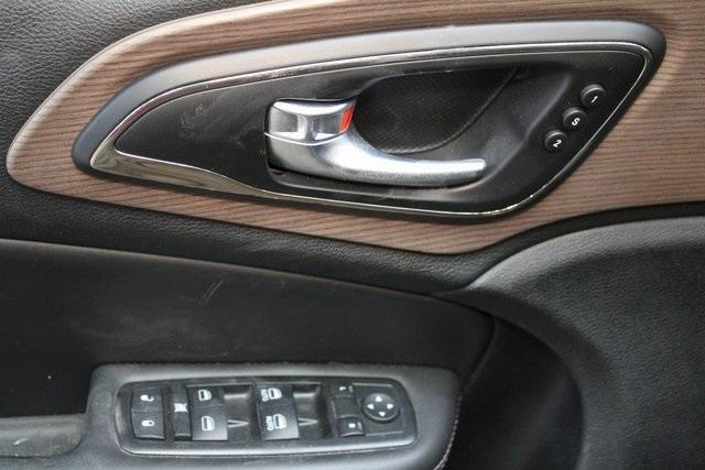 used 2015 Chrysler 200 car, priced at $13,900