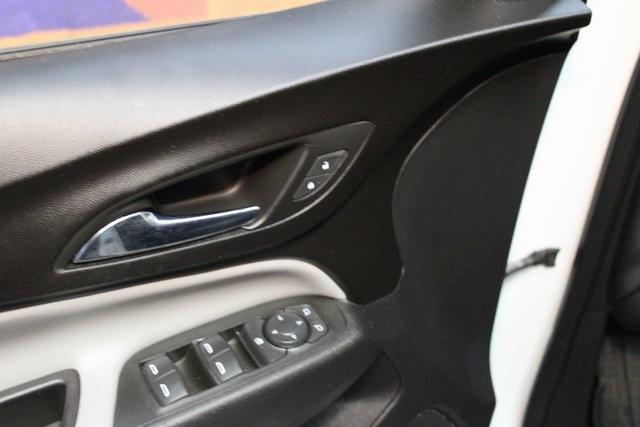 used 2021 Chevrolet Equinox car, priced at $13,500