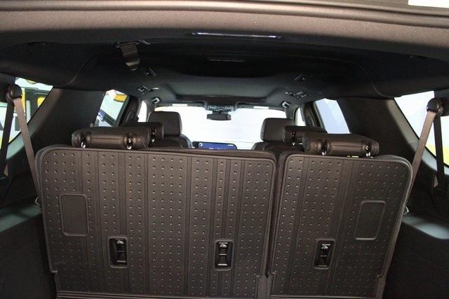 new 2025 Chevrolet Suburban car, priced at $75,041