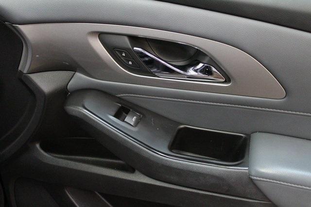 used 2018 Chevrolet Traverse car, priced at $18,900