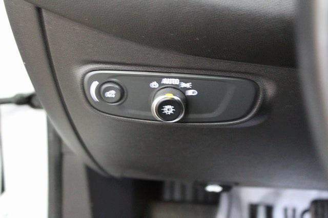 used 2022 Chevrolet Equinox car, priced at $21,300