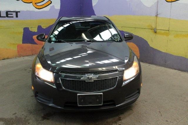 used 2014 Chevrolet Cruze car, priced at $10,900