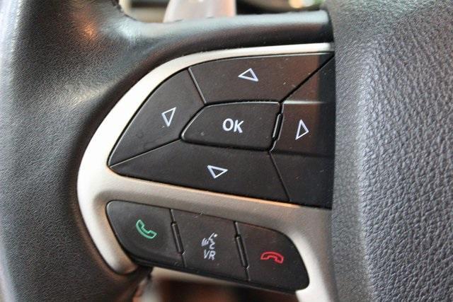 used 2015 Jeep Grand Cherokee car, priced at $14,900