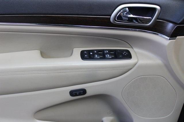 used 2015 Jeep Grand Cherokee car, priced at $14,900