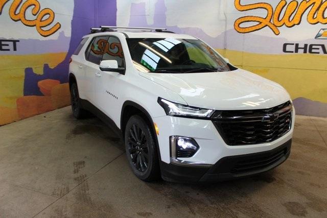 used 2023 Chevrolet Traverse car, priced at $41,900