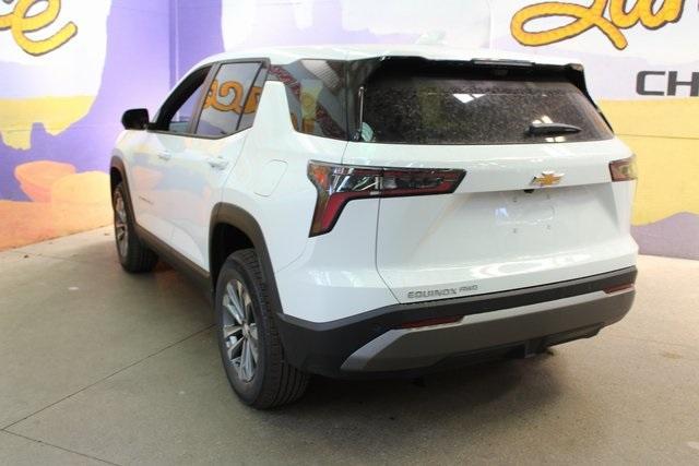 new 2026 Chevrolet Equinox car, priced at $31,321