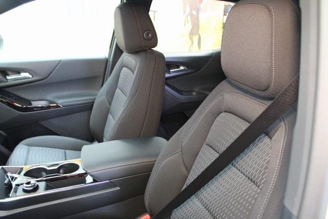 new 2026 Chevrolet Equinox car, priced at $31,321