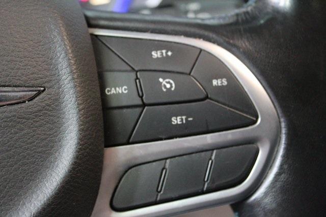 used 2021 Chrysler Pacifica car, priced at $15,500