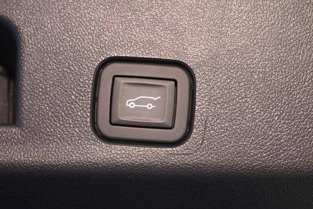 used 2025 Buick Enclave car, priced at $43,900