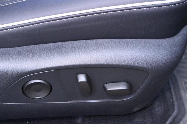 used 2025 Buick Enclave car, priced at $43,900