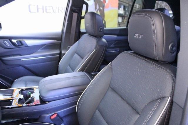 used 2025 Buick Enclave car, priced at $43,900