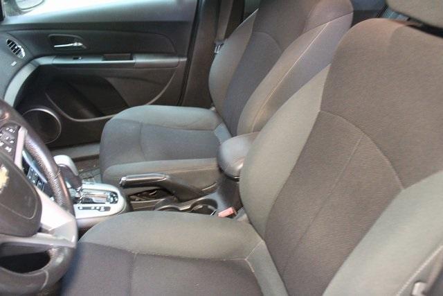 used 2011 Chevrolet Cruze car, priced at $2,500