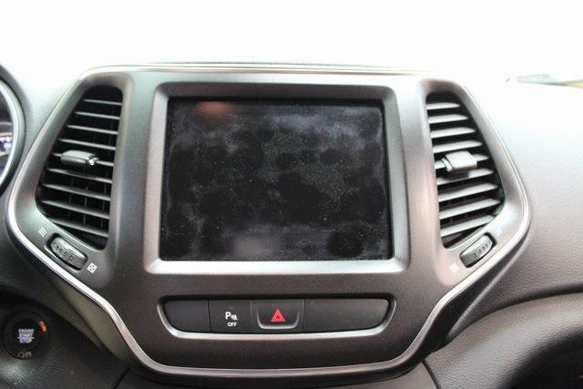 used 2020 Jeep Cherokee car, priced at $22,900