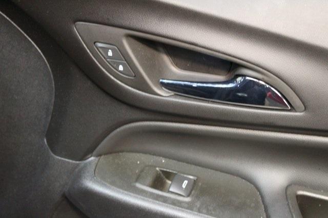used 2023 Chevrolet Equinox car, priced at $23,900