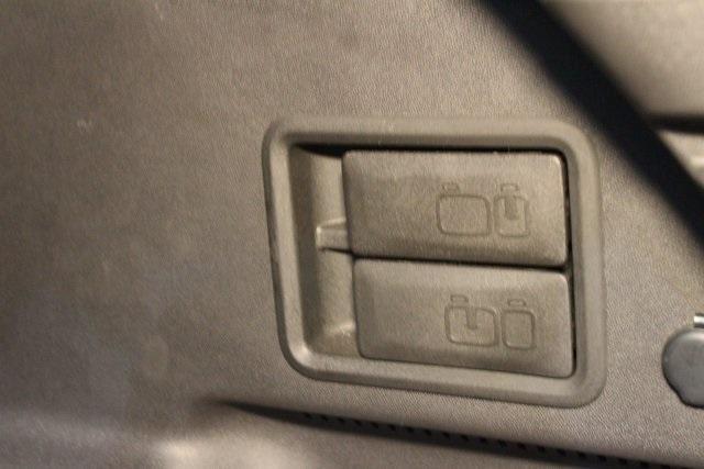 used 2023 Chevrolet Equinox car, priced at $23,900