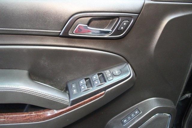 used 2017 GMC Yukon XL car, priced at $28,900