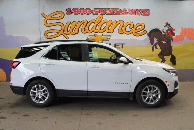 used 2022 Chevrolet Equinox car, priced at $22,300