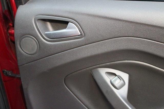 used 2013 Ford Escape car, priced at $9,900