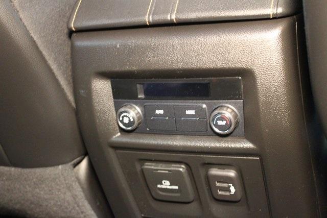 used 2021 Chevrolet Traverse car, priced at $29,900