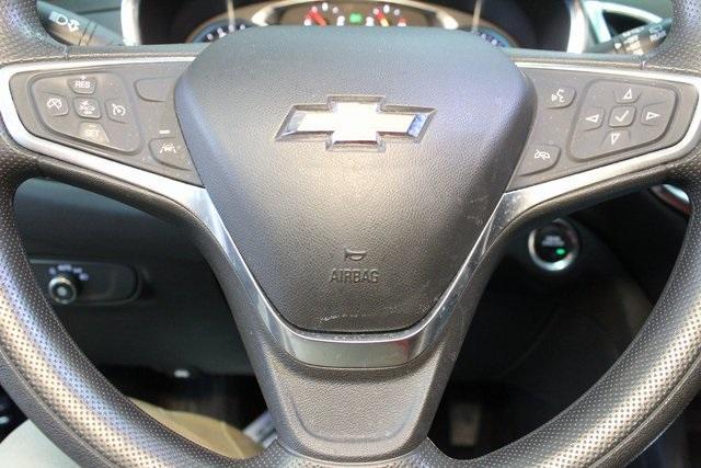 used 2022 Chevrolet Equinox car, priced at $20,900