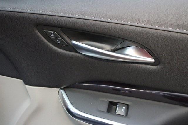 used 2023 Cadillac XT4 car, priced at $27,900