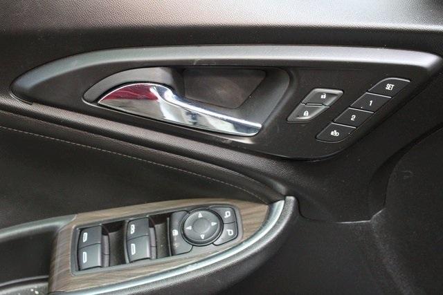 used 2022 Chevrolet Malibu car, priced at $24,300