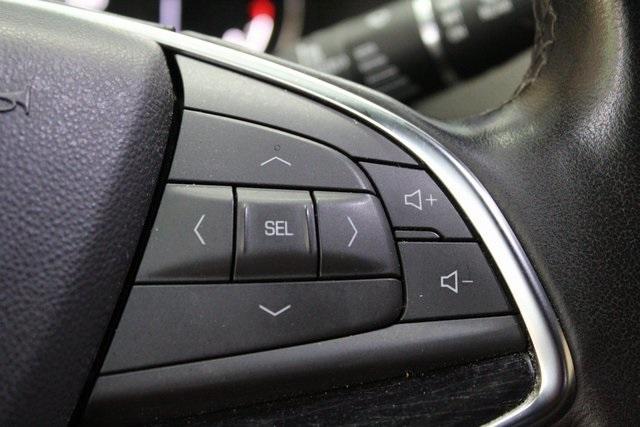 used 2020 Cadillac XT5 car, priced at $29,900