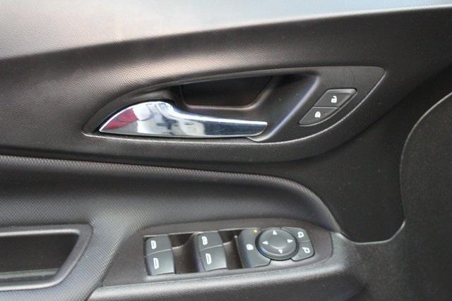 used 2022 Chevrolet Equinox car, priced at $25,900