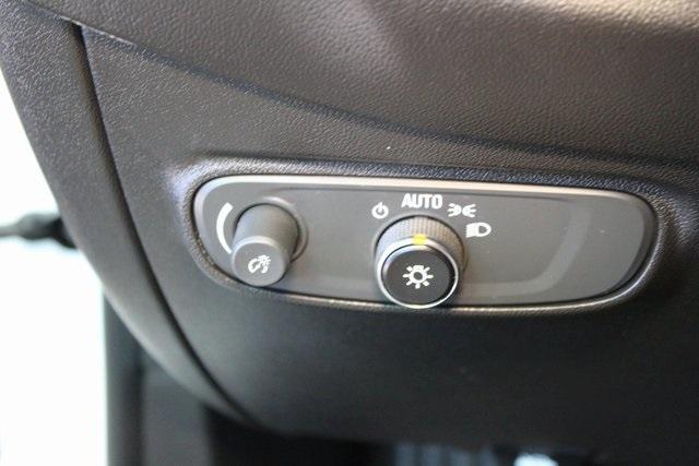 used 2022 Chevrolet Equinox car, priced at $25,900