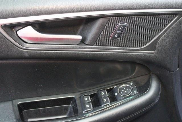 used 2016 Ford Edge car, priced at $14,900