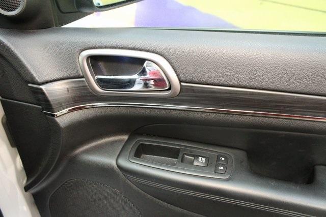 used 2019 Jeep Grand Cherokee car, priced at $19,300