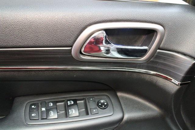 used 2019 Jeep Grand Cherokee car, priced at $19,300