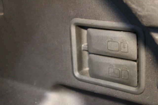 used 2021 Chevrolet Equinox car, priced at $19,900
