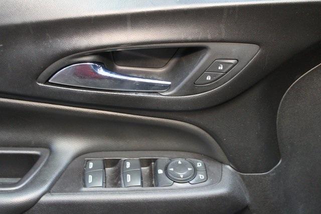 used 2021 Chevrolet Equinox car, priced at $19,900