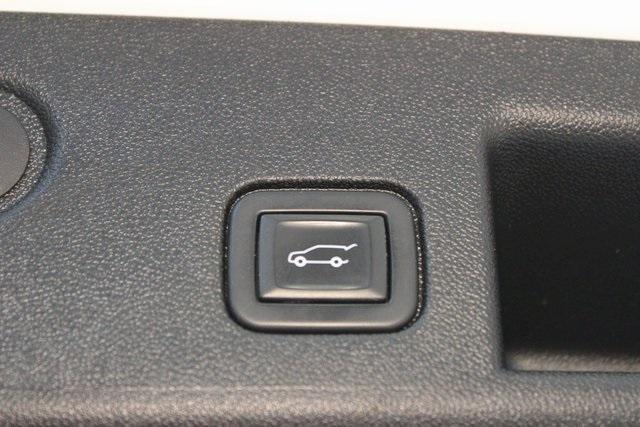 used 2020 Chevrolet Equinox car, priced at $19,900