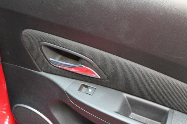 used 2015 Chevrolet Cruze car, priced at $10,900