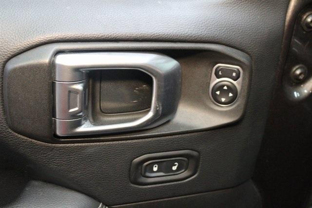 used 2019 Jeep Wrangler Unlimited car, priced at $28,900