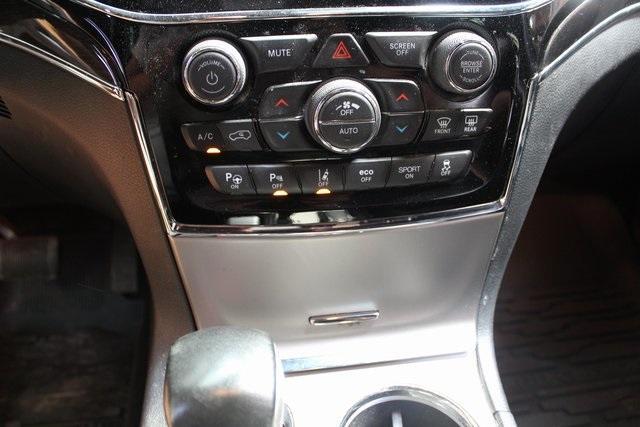 used 2021 Jeep Grand Cherokee car, priced at $29,600