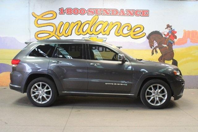 used 2015 Jeep Grand Cherokee car, priced at $17,900