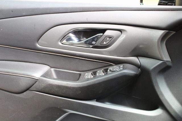used 2019 Chevrolet Traverse car, priced at $17,200